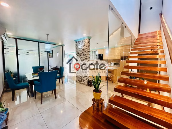 Venta de casa en Condominio en Santa Ana