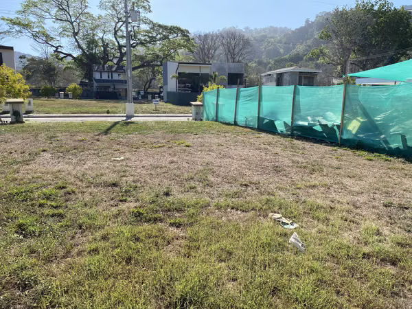 Lote en Condominio Praia Jacó | 160 m² con amenidades