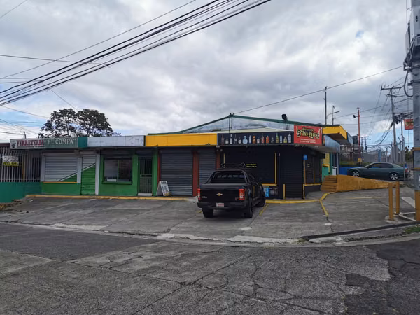 PORTAFOLIO COMERCIAL EN GUADALUPE: 3 Propiedades, 1 Sola Inversión