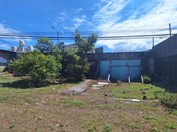 Lote comercial 1.600 m² en Coronado sobre vía principal