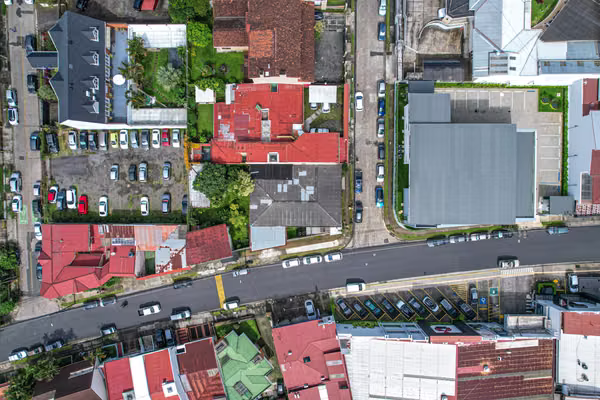 Se alquila o vende casa espaciosa Curridabat, residencia o comercio SSD
