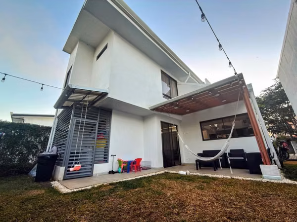 Casa en Alajuela Grecia Montezuma