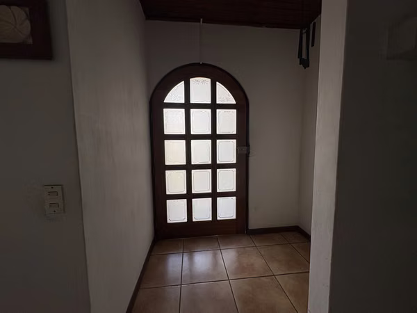Terreno - Casa Esquinera frente a parque - Sabana Sur 372m2