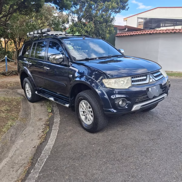 MITSUBISHI MONTERO SPORT 2014 MANUAL 4X2 DIESEL