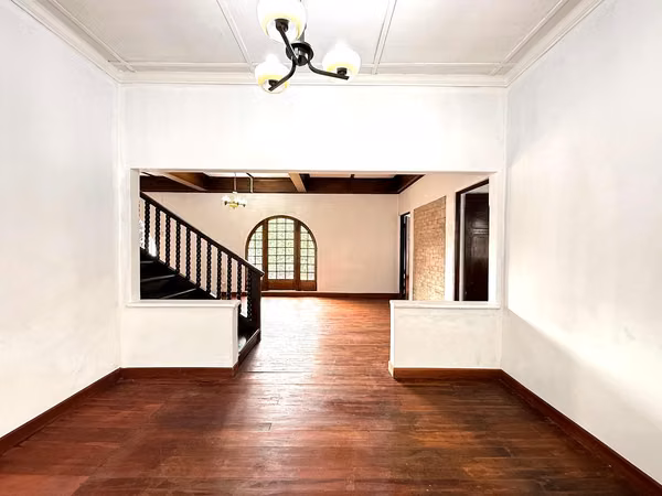 Alquiler Casa en Barrio Escalante, esquinera (uso residencial o comercial)