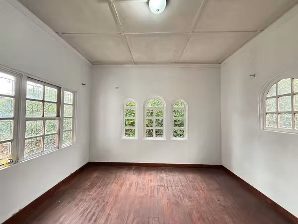 Alquiler Casa en Barrio Escalante, esquinera (uso residencial o comercial)