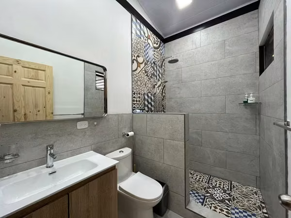 CASA TURÍSTICA EN VENTA LA FORTUNA ALAJUELA JV539