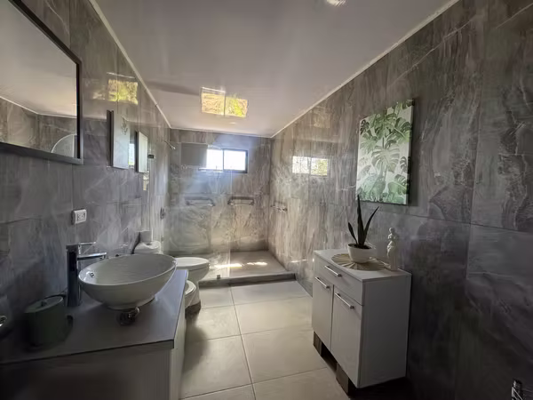 Casa de campo moderna y apartamento nuevo en venta, hermosos