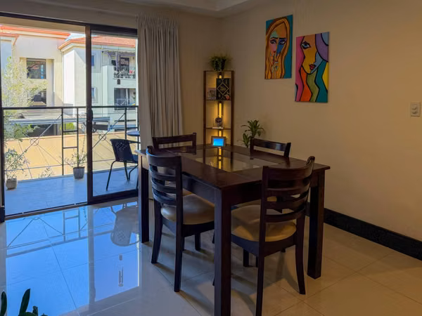 Venta de amplio apartamento en Brasil de Mora – Santa Ana