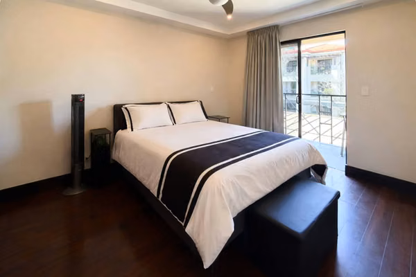 Venta de amplio apartamento en Brasil de Mora – Santa Ana