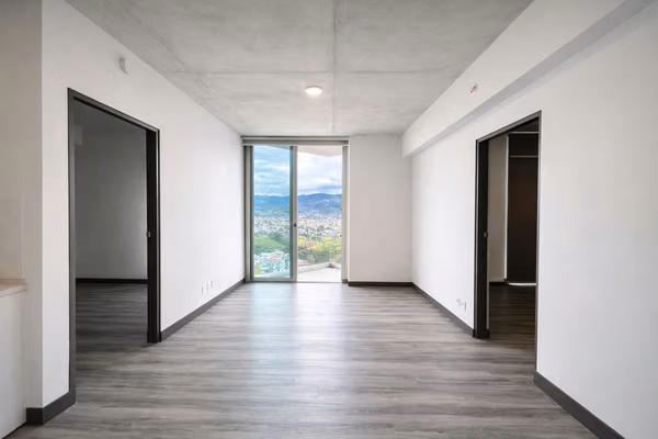 SE VENDE APART 2 HABTS 1 PARQUEO PISO 25  SECRT Sabana FV