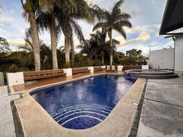 Venta de casa en san Rafael de Montes de Oca ID26055 KE