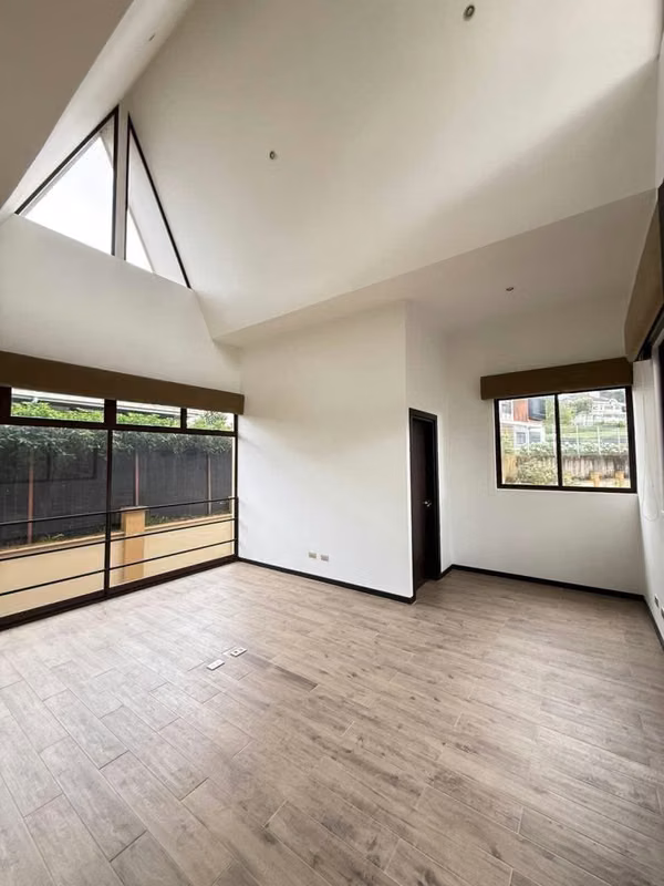 Exclusiva Residencia con Vista al Bosque | 807 m² | Tres Ríos Cartago