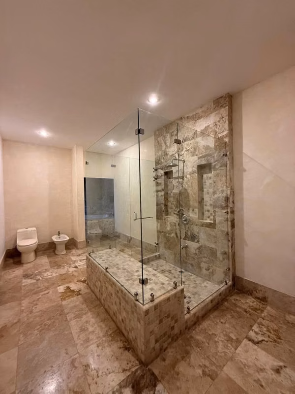 Exclusiva Residencia con Vista al Bosque | 807 m² | Tres Ríos Cartago