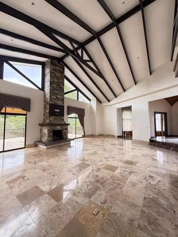 Exclusiva Residencia con Vista al Bosque | 807 m² | Tres Ríos Cartago