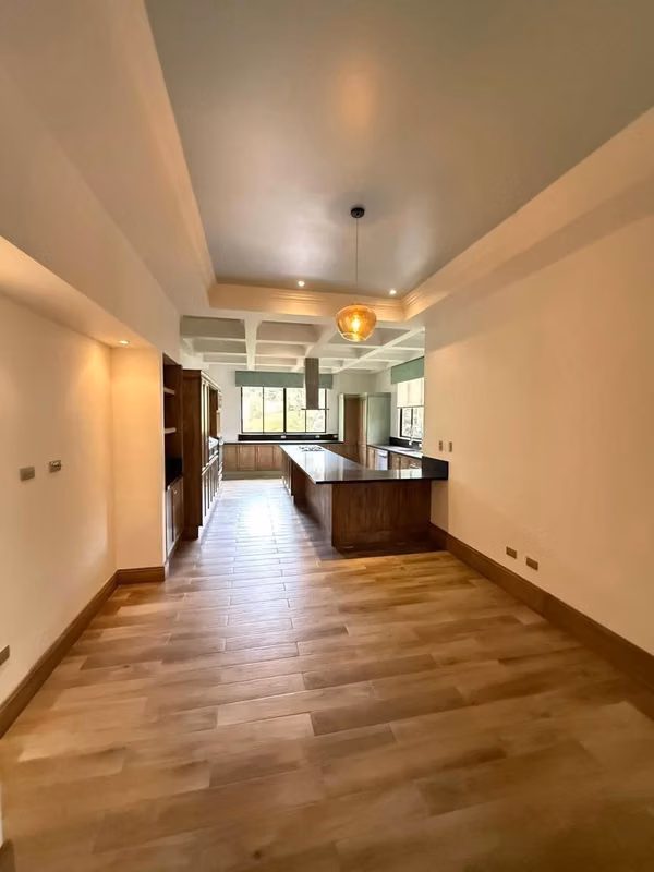 Exclusiva Residencia con Vista al Bosque | 807 m² | Tres Ríos Cartago