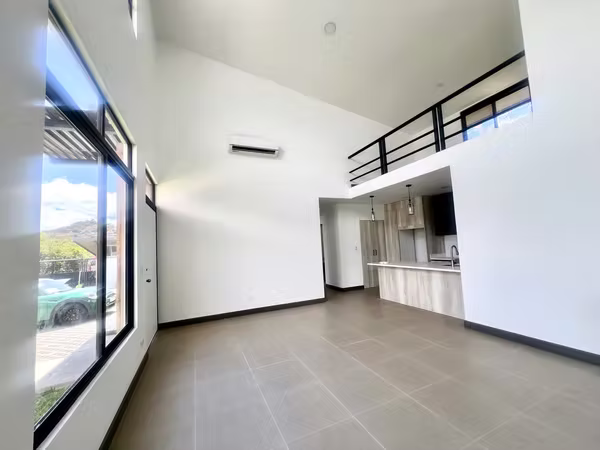 BEAUTIFUL HOUSES IN CONDO OF ONLY 8 HOUSES 122M2 LOCATION TOP ESCAZU