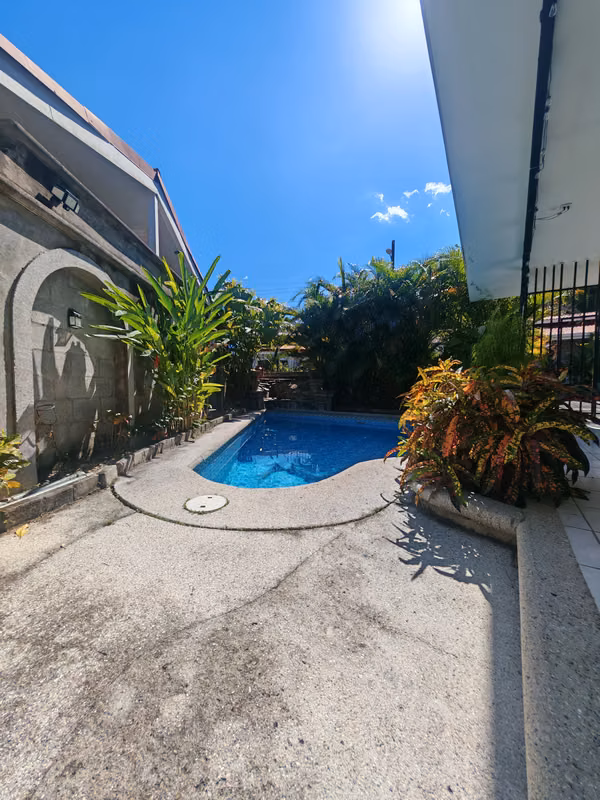 Casa de playa en alquiler | Piscina privada | Punta Leona