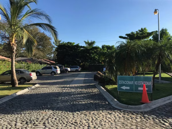 APARTAMENTO CLAUDIA EN ALQUILER PLAYA POTRERO