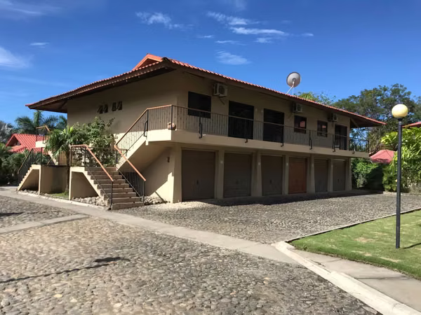 APARTAMENTO CLAUDIA EN ALQUILER PLAYA POTRERO
