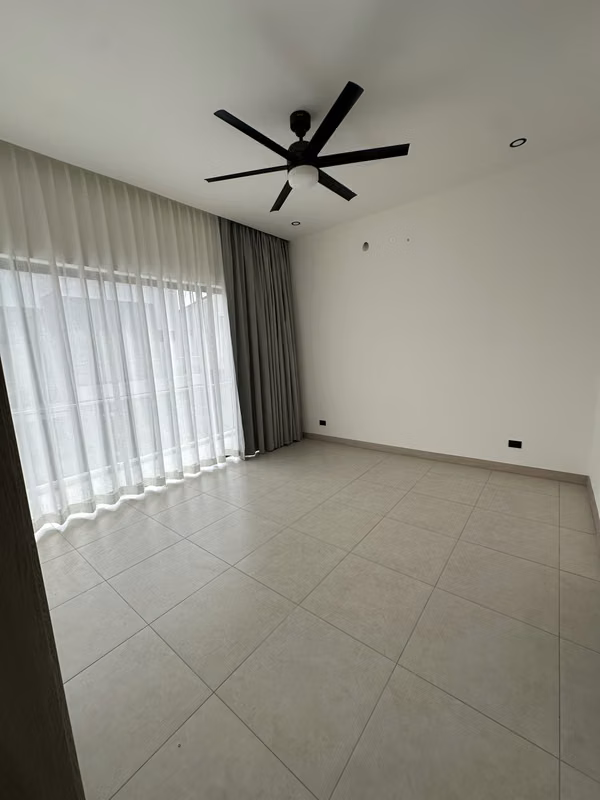 CONDOMINIO NUEVO EN LINDORA