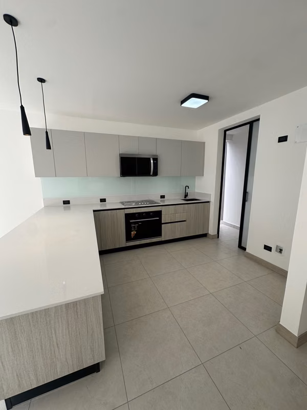 CONDOMINIO NUEVO EN LINDORA