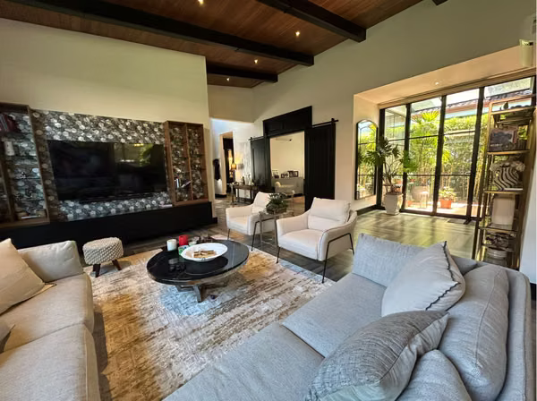 Dream Home for Sale in the Rio Oro Condominium, Santa Ana