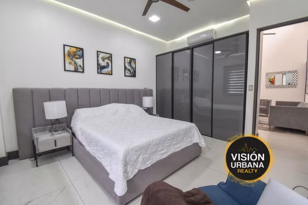 Casa de un Nivel con 4 Habitaciones en Valle del Sol