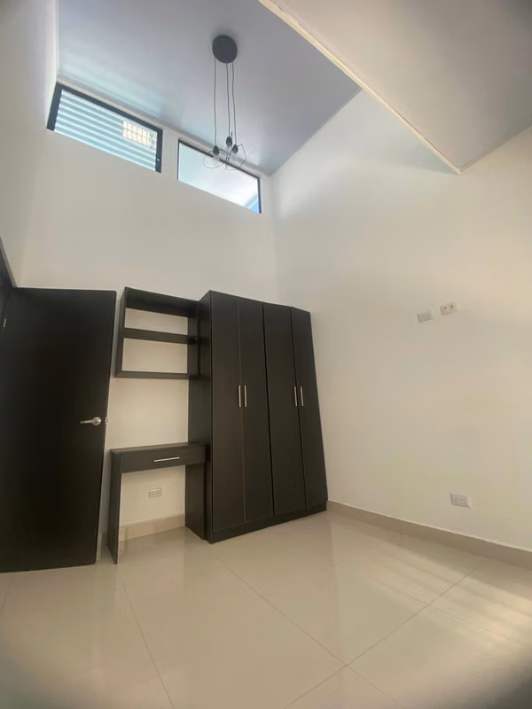 Casa NUEVA UNA PLANTA independiente en Pará, Santo Tomas de Santo Domingo de Heredia
