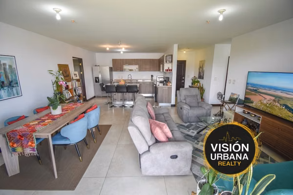 Apartamento de 2 Habitaciones + Sala de TV en Torres de Velarde Heredia