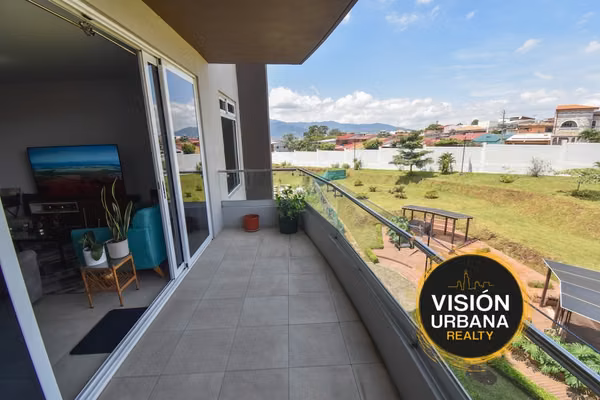 Apartamento de 2 Habitaciones + Sala de TV en Torres de Velarde Heredia