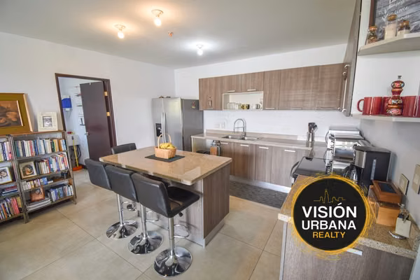 Apartamento de 2 Habitaciones + Sala de TV en Torres de Velarde Heredia