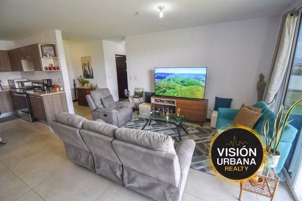 Apartamento de 2 Habitaciones + Sala de TV en Torres de Velarde Heredia