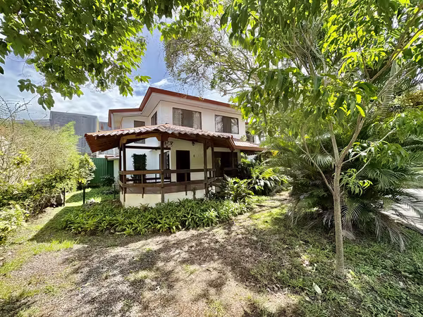POZOS DE SANTA ANA! BELLA CASA TIPO COLONIAL EN CONDOMINIO
