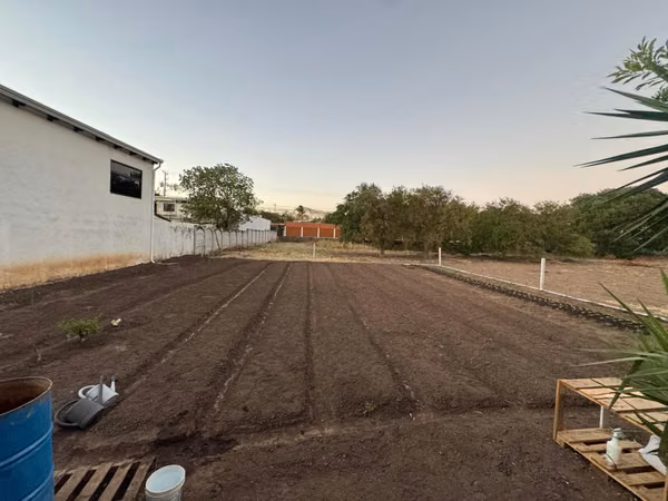 Lot in Pozos de Santa Ana