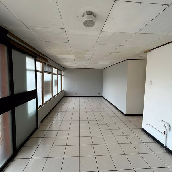 Commercial premises for rent on the main street of Sabanilla