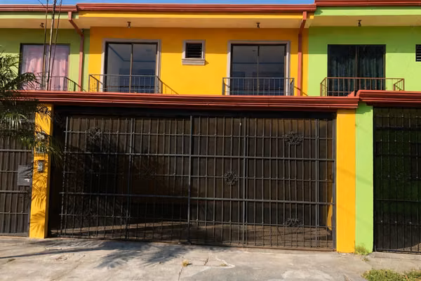 Venta de Casa en Monserrat, Concepción, Tres Ríos. 5973