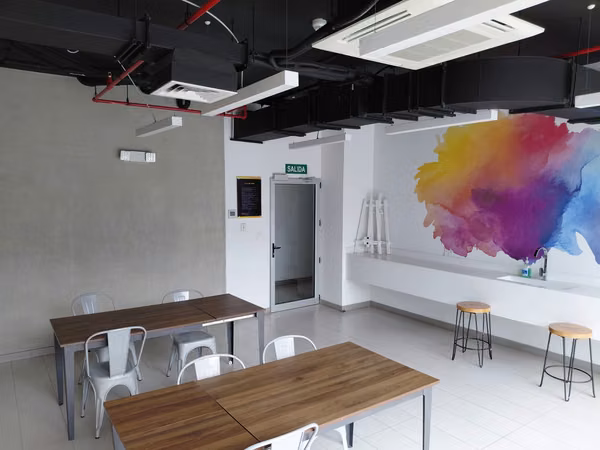 Apartamento amoblado tipo estudio en alquiler Piso 7 – iFreses - MV