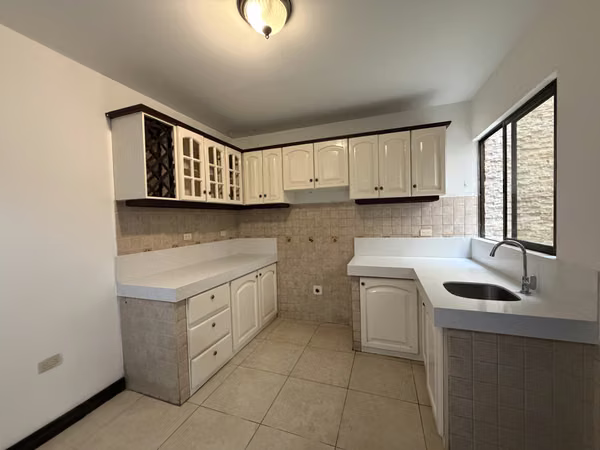 INVERSIÓN PREMIUM EN ESCAZÚ  2 CASAS | ALTA RENTABILIDAD | TREJOS MONTEALEGRE | $400,000