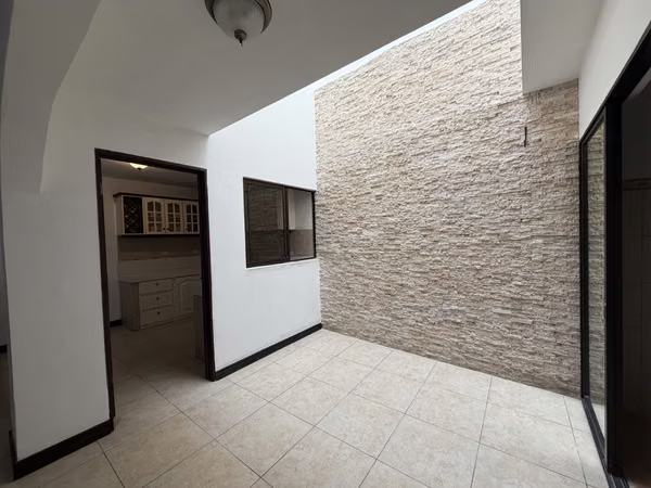 INVERSIÓN PREMIUM EN ESCAZÚ  2 CASAS | ALTA RENTABILIDAD | TREJOS MONTEALEGRE | $400,000