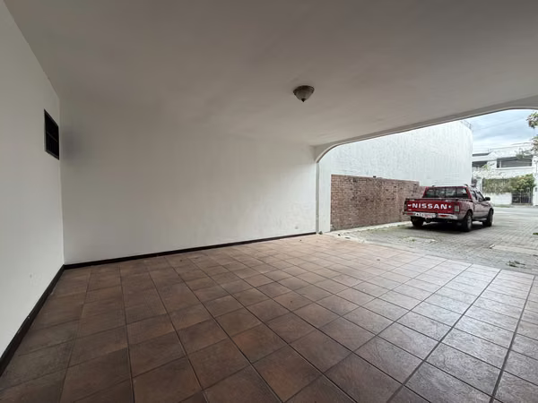INVERSIÓN PREMIUM EN ESCAZÚ  2 CASAS | ALTA RENTABILIDAD | TREJOS MONTEALEGRE | $400,000