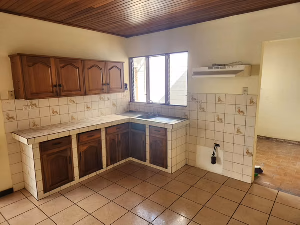 Casa en Alquiler Uso Mixto – Excelente Ubicación en Heredia