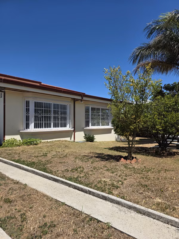 BEAUTIFUL HOUSE FOR SALE IN ROHRMOSER
