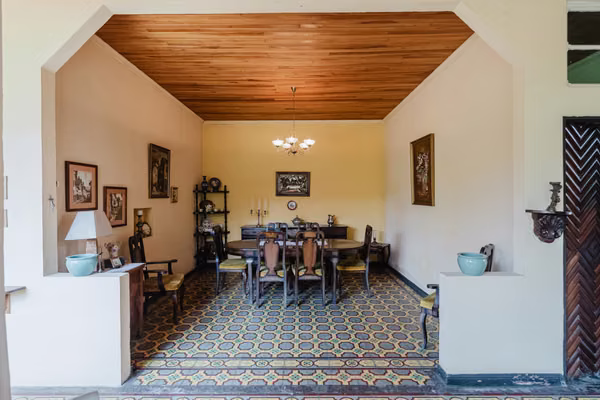 Propiedad comercial en Grecia Centro