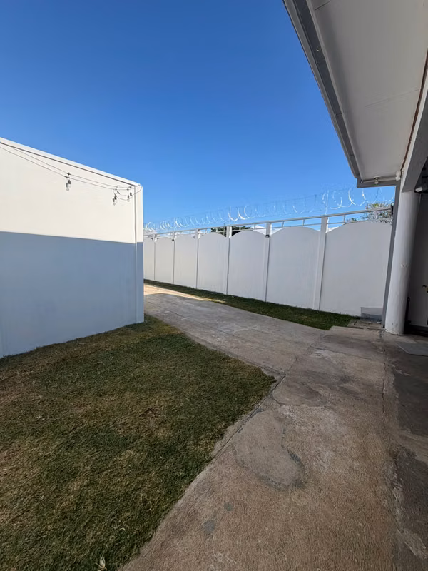 Se vende casa de un piso en San Joaquín de Flores-Heredia: