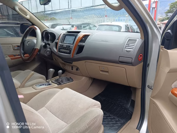 Toyota fortuner