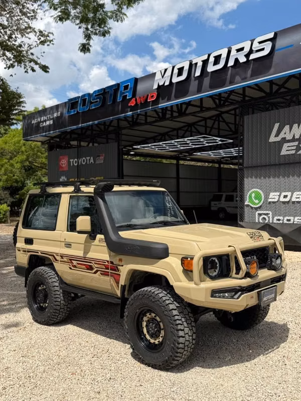 Land Cruiser Serie 71 Automático Full Accesorios