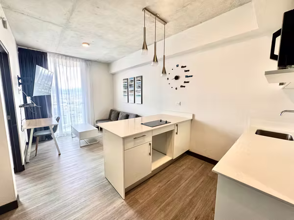 VENTA DE APARTAMENTO AMUEBLADO DE 1 HABITACIÓN EN SABANA CON PARQUEO