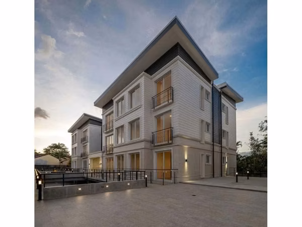 Apartment with Appliances in San Rafael de Escazú, Luxury Apartment for Rent at Firenze