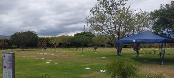Lote en Camposanto La Piedad Santo Domingo de Heredia